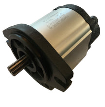 Load image into Gallery viewer, Hydraulic Gear Pump SAE A flange CW Rotation 4-28cc/rev (.24-1.7in3/rev), 2-18gpm 3625psi
