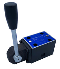 Load image into Gallery viewer, D03 (NG6): Hydraulic Manual Lever Control Valve: 21 GPM: 4560 psi Media 1 of 28
